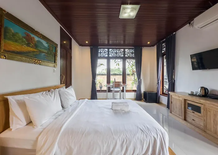 Tiara Hotel